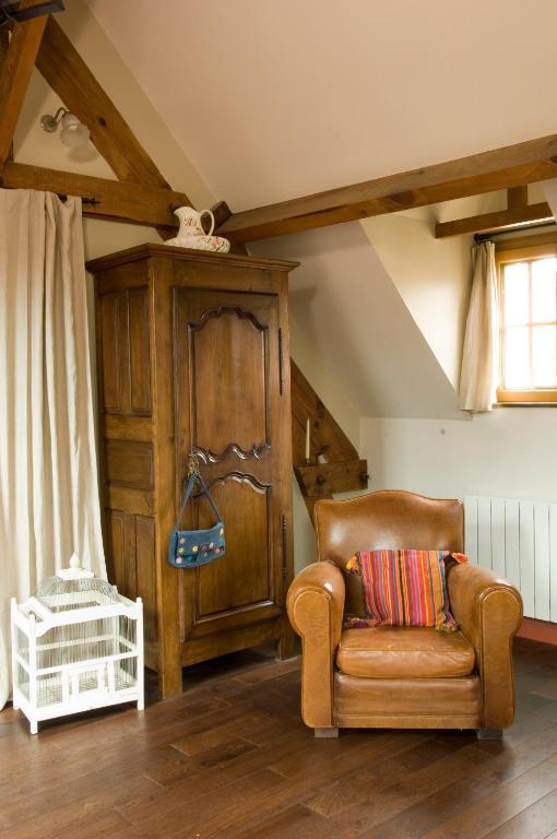 Chambres D'Hotes La Levriere Saint-Denis-le-Ferment Ruang foto