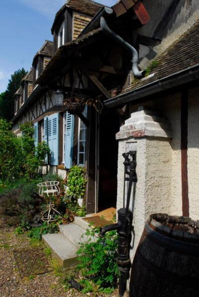 Chambres D'Hotes La Levriere Saint-Denis-le-Ferment Bagian luar foto