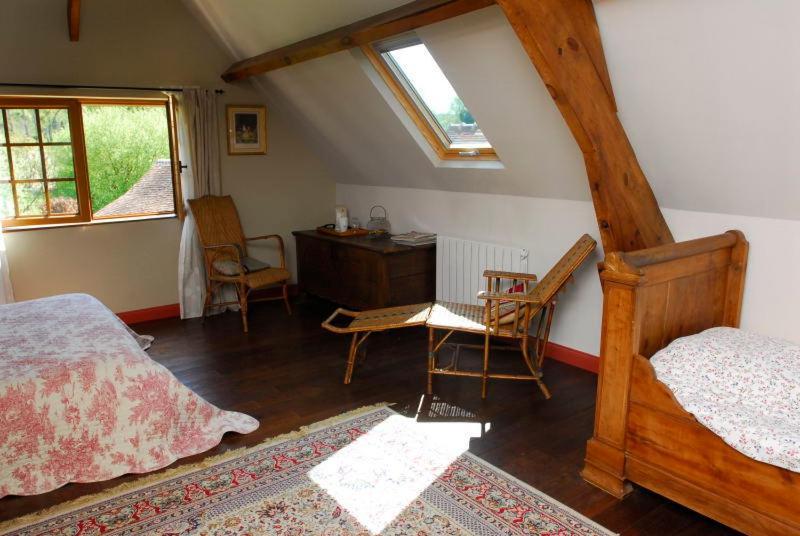 Chambres D'Hotes La Levriere Saint-Denis-le-Ferment Ruang foto